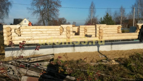 Строительство дома из оцилиндрованного бревна в деревне Угор Собинского района Владимирской области